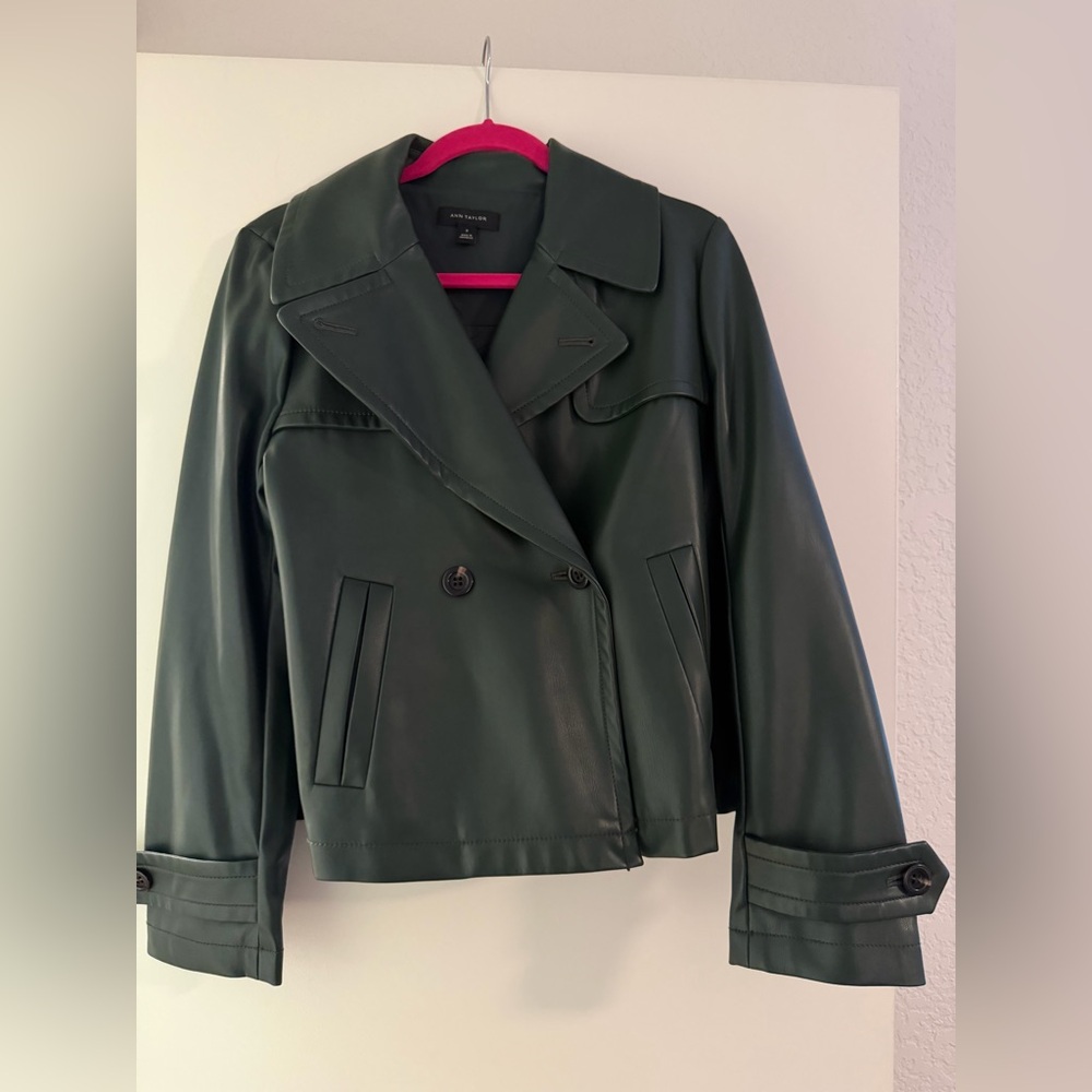 New Ann Taylor Women's Dark Green Faux Leather Jacket size M